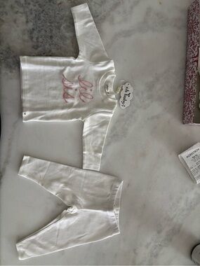 Oh Baby White Kids Matching Set with Pink Script